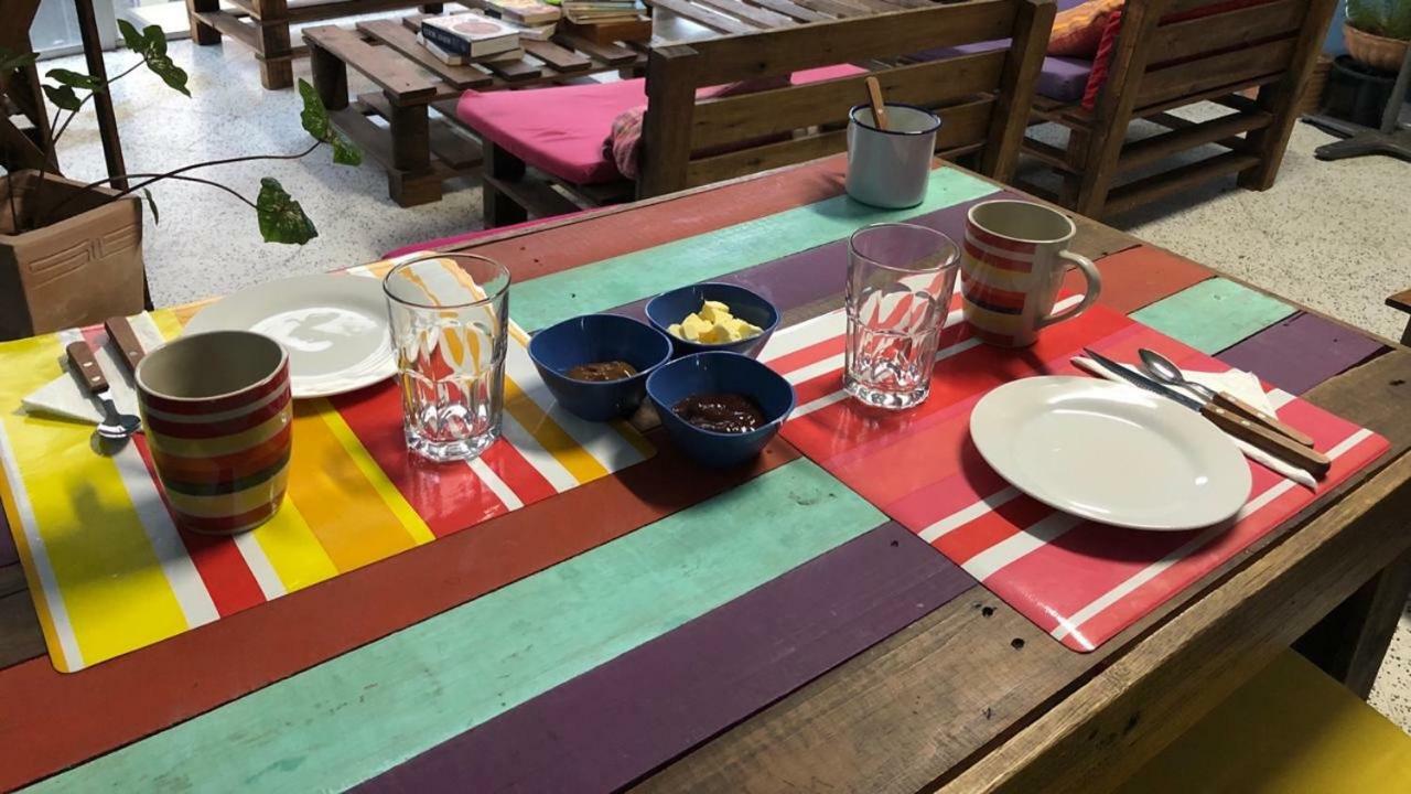 Hostal El Farol Asuncion Bagian luar foto