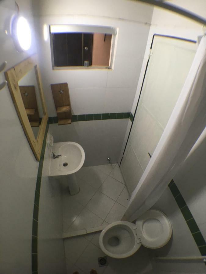 Hostal El Farol Asuncion Bagian luar foto