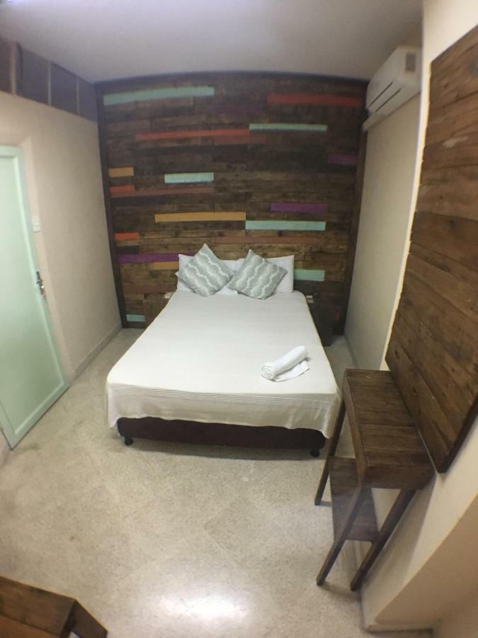 Hostal El Farol Asuncion Bagian luar foto